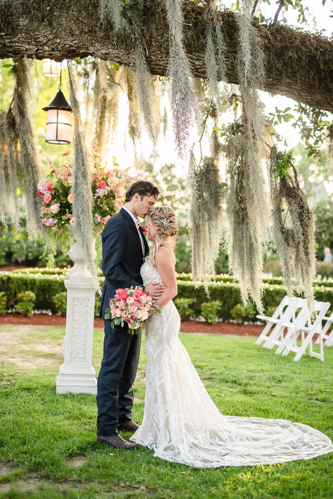 Southern Oaks Wedding Photographer | Karina & Ryan
