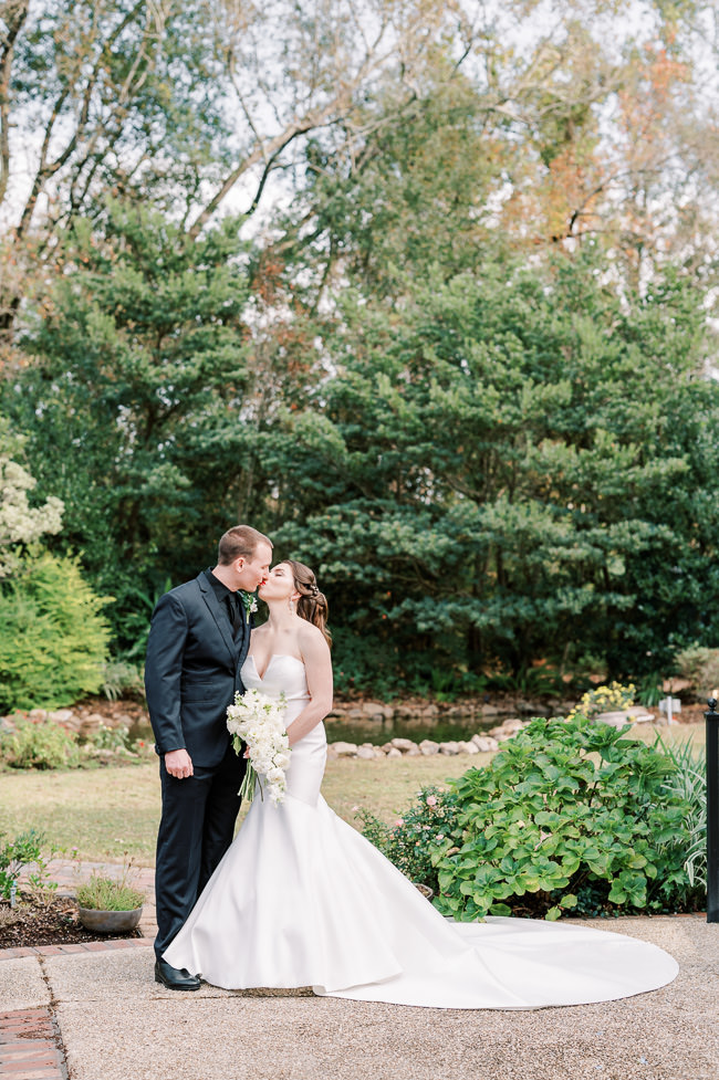The Gatehouse Baton Rouge Wedding |  Kathryn & Kasper
